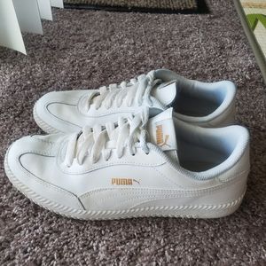 PUMA Astro Cup Leather Trainers